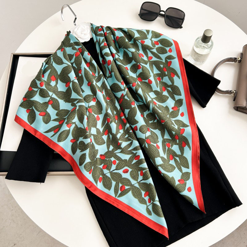 90cm Square Scarf High Quality - Office High Tech ulasan dan harga
