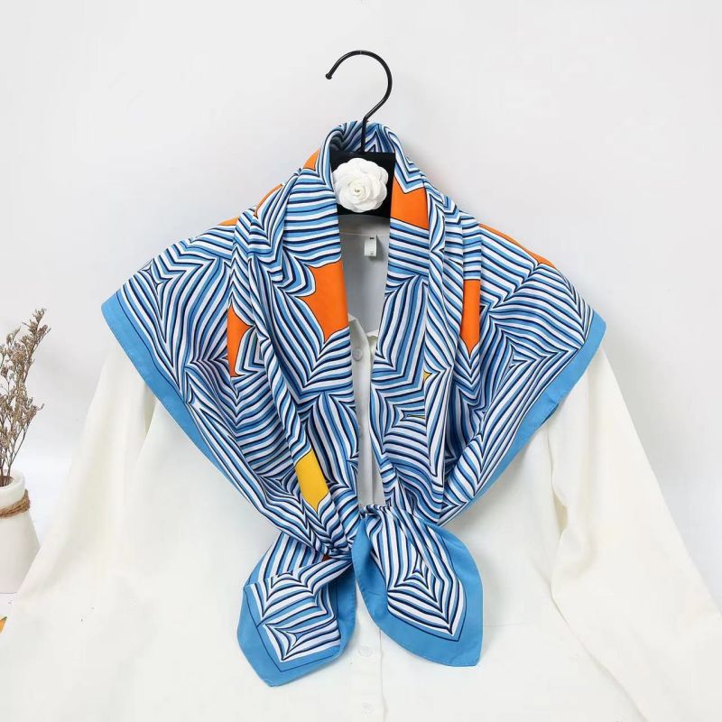 90cm Square Scarf High Quality - Office High Tech ulasan dan harga