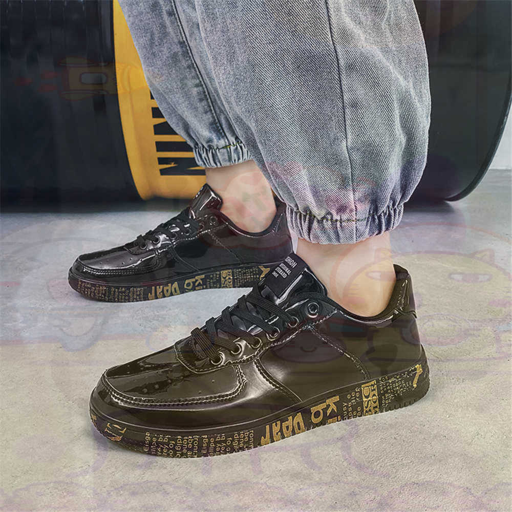 Round Foot Size 45 Sneakers Wh - Classic Tech Office Number ulasan dan harga
